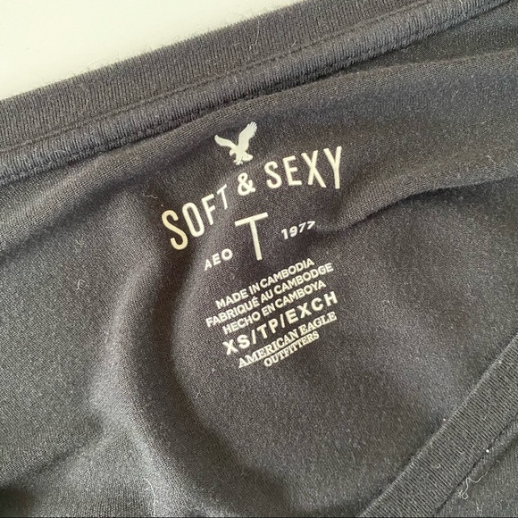 American Eagle, soft & sexy black long sleeve - Picture 2 of 3